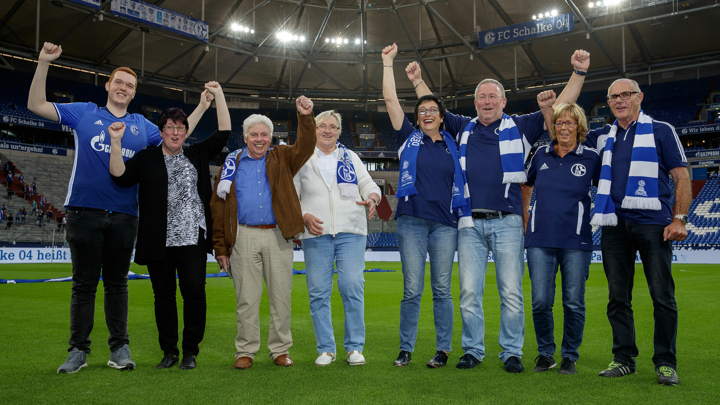 Gegen Bayer Leverkusen hatten Schalke und GAZPROM wieder Gäste in der Arena.