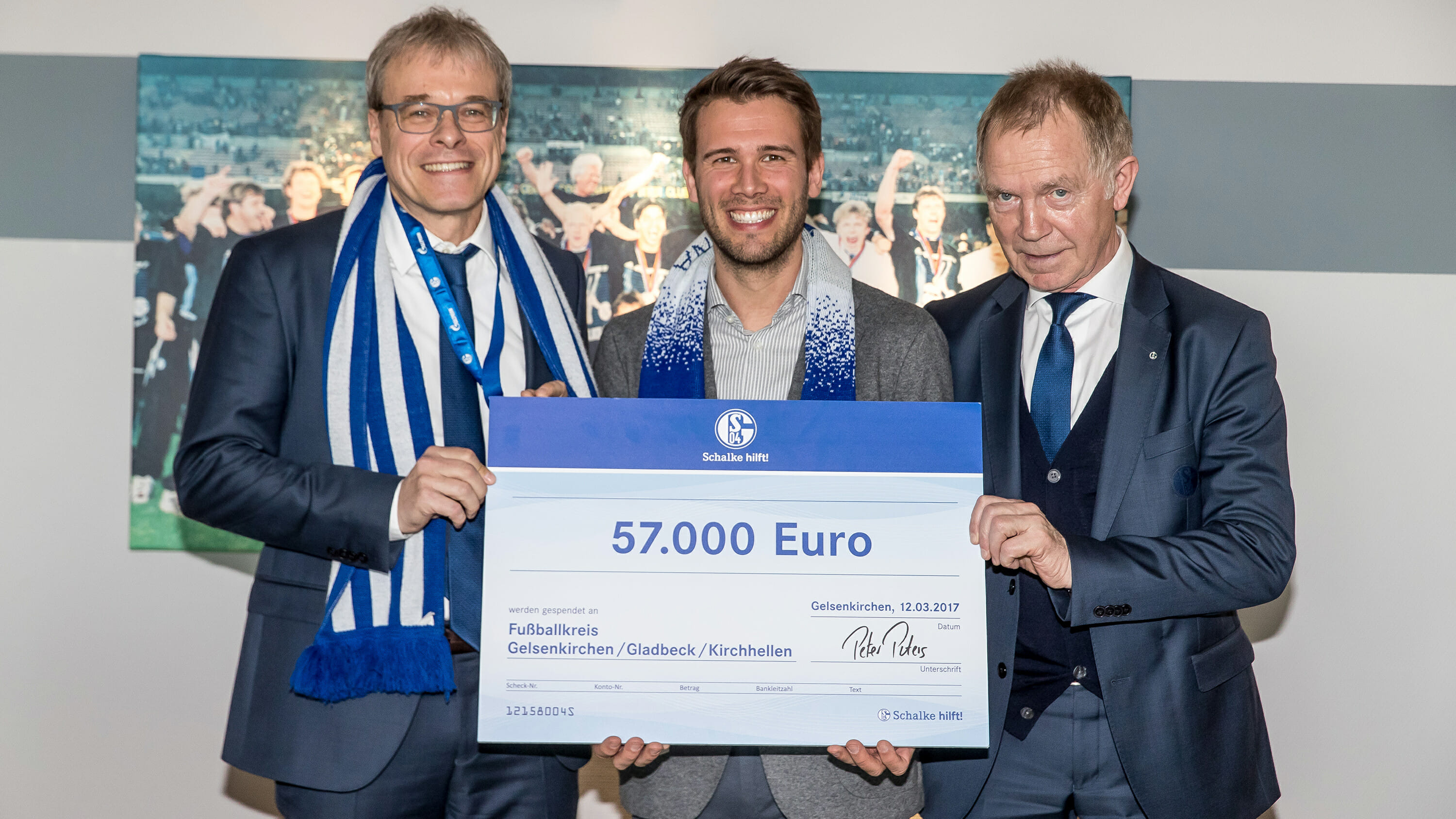 Schalke fördert Amateurvereine.