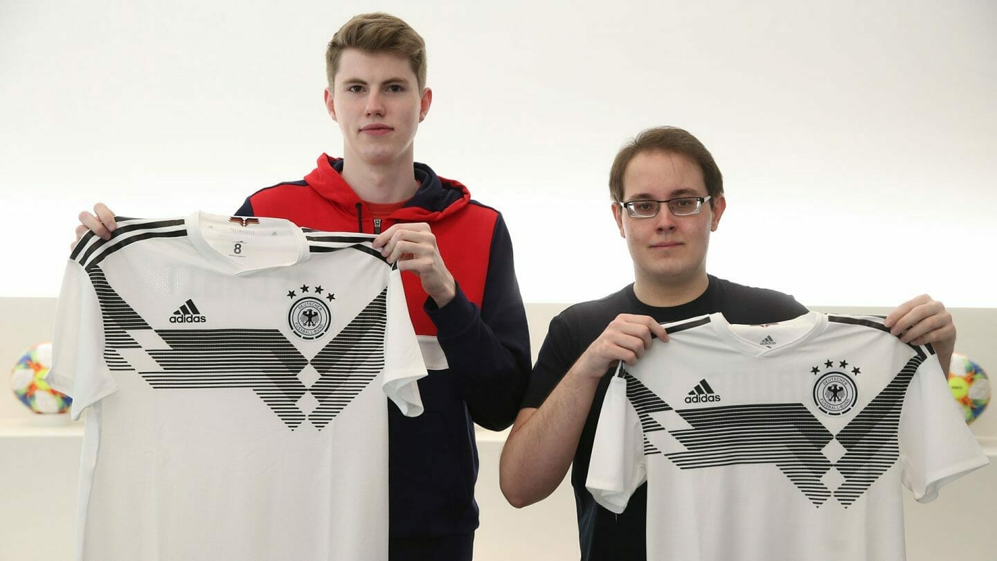 Tim „Tim Latka“ Schwartmann und Philipp „Eisvogel“ Schermer