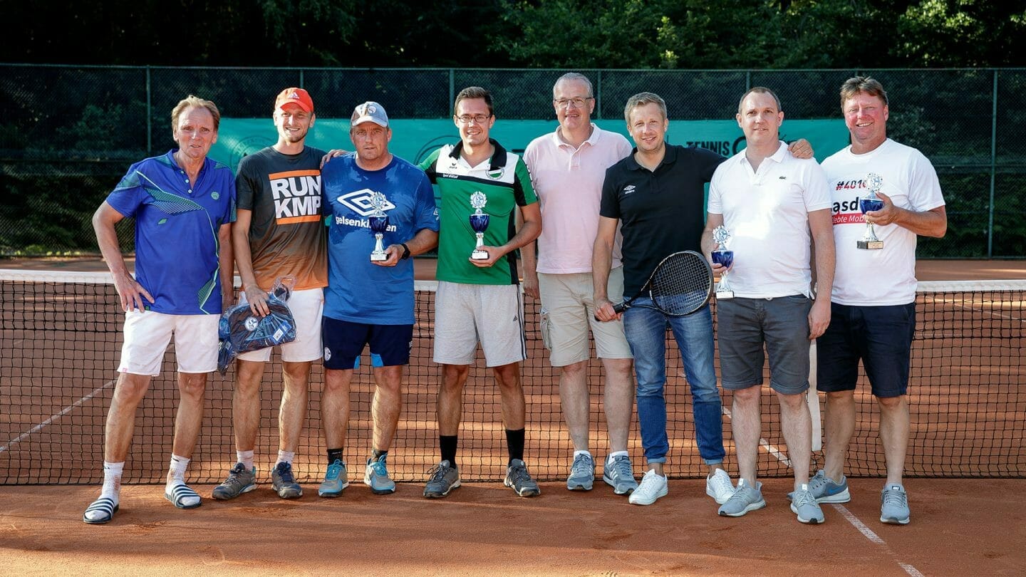 Mike Büskens gewinnt ersten Schalke-Partner TennisCup