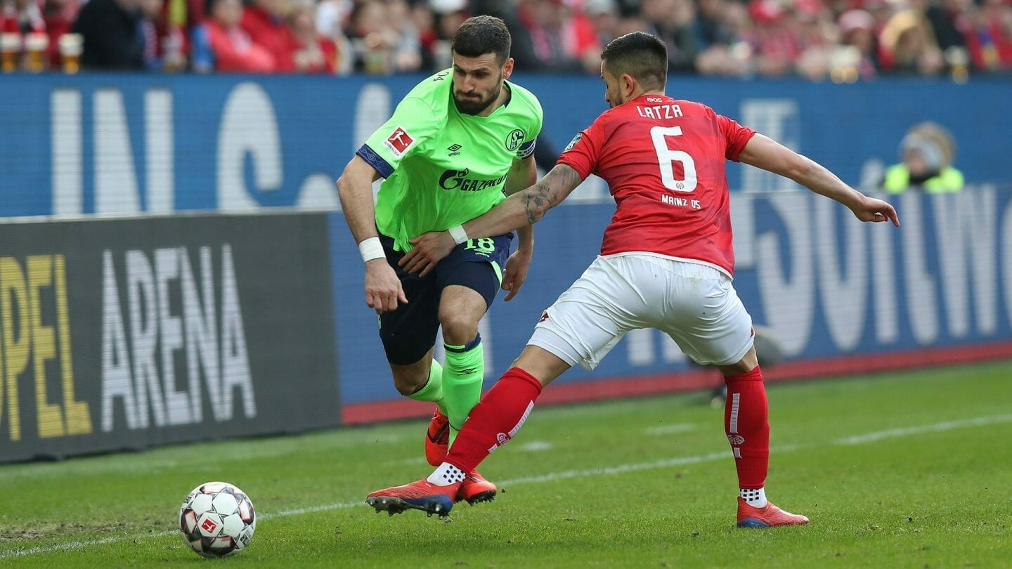 Danny Latza gegen Daniel Caligiuri