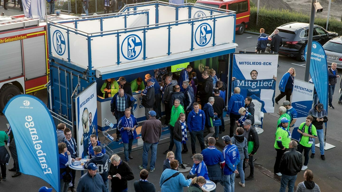 Aktionen am Mitgliedseck beim Spiel gegen Köln