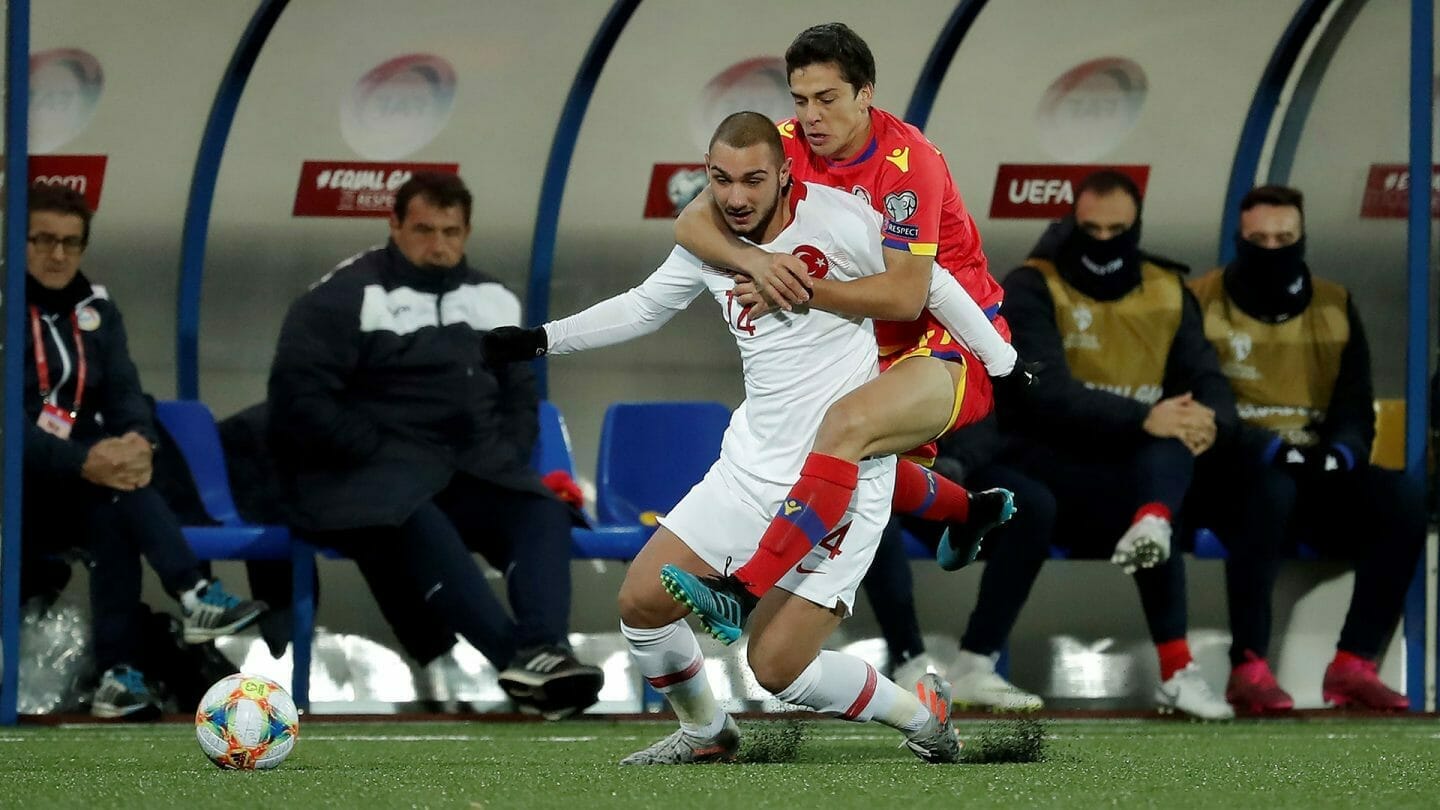 Ozan Kabak und Ahmed Kutucu feiern Sieg zum Einstand