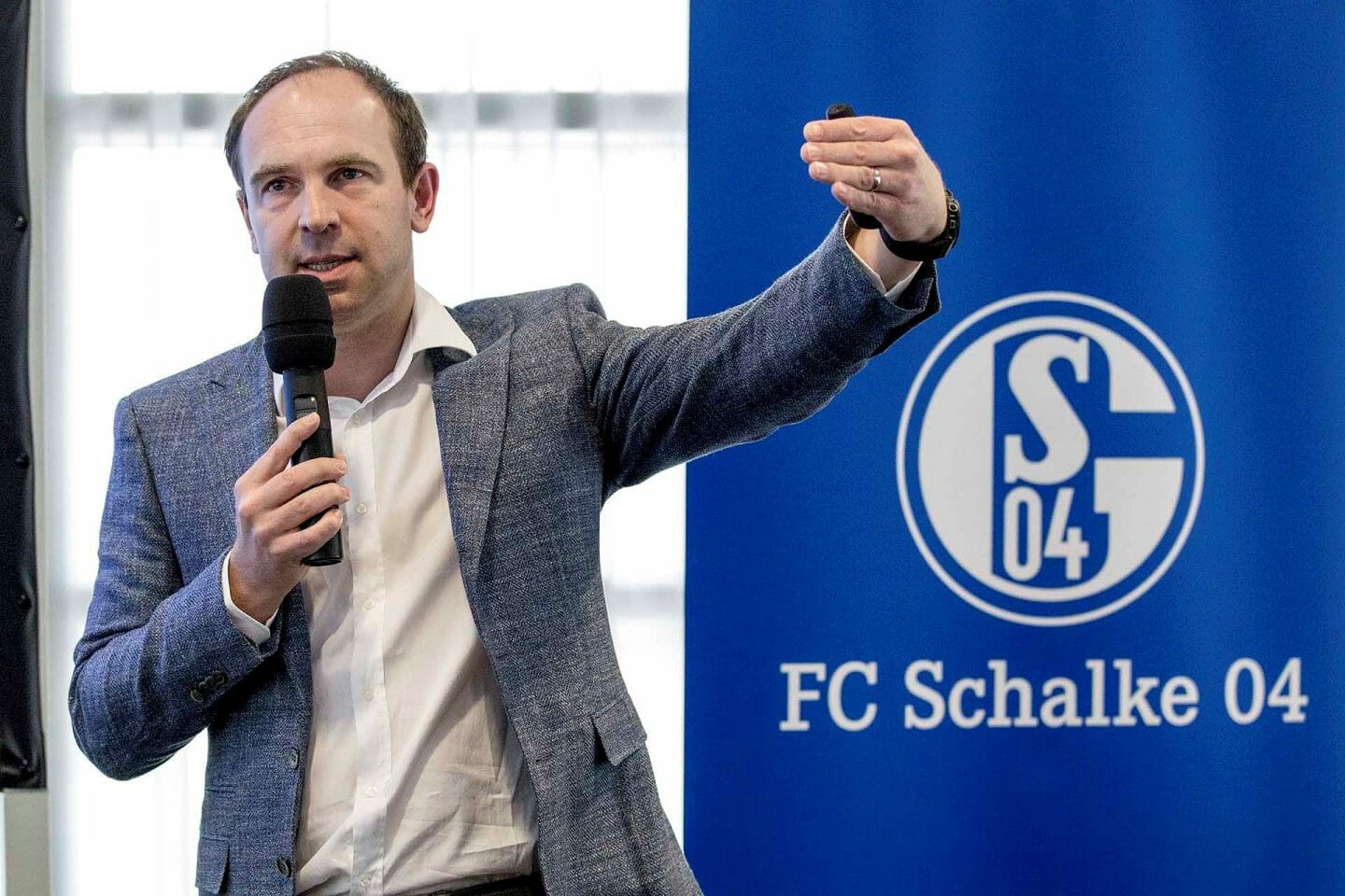 Alexander Jobst: Geisterspiele künstlich ausstaffieren – das wäre nicht Schalke!