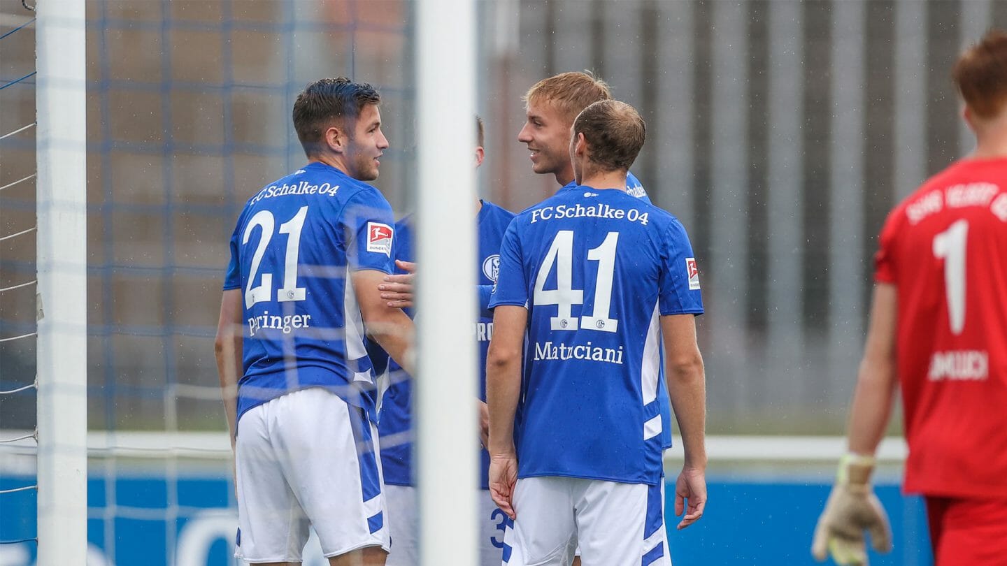 Pieringer-Hattrick und Fraisl-Debüt: S04 erzielt sieben Treffer bei Testspiel gegen Velbert