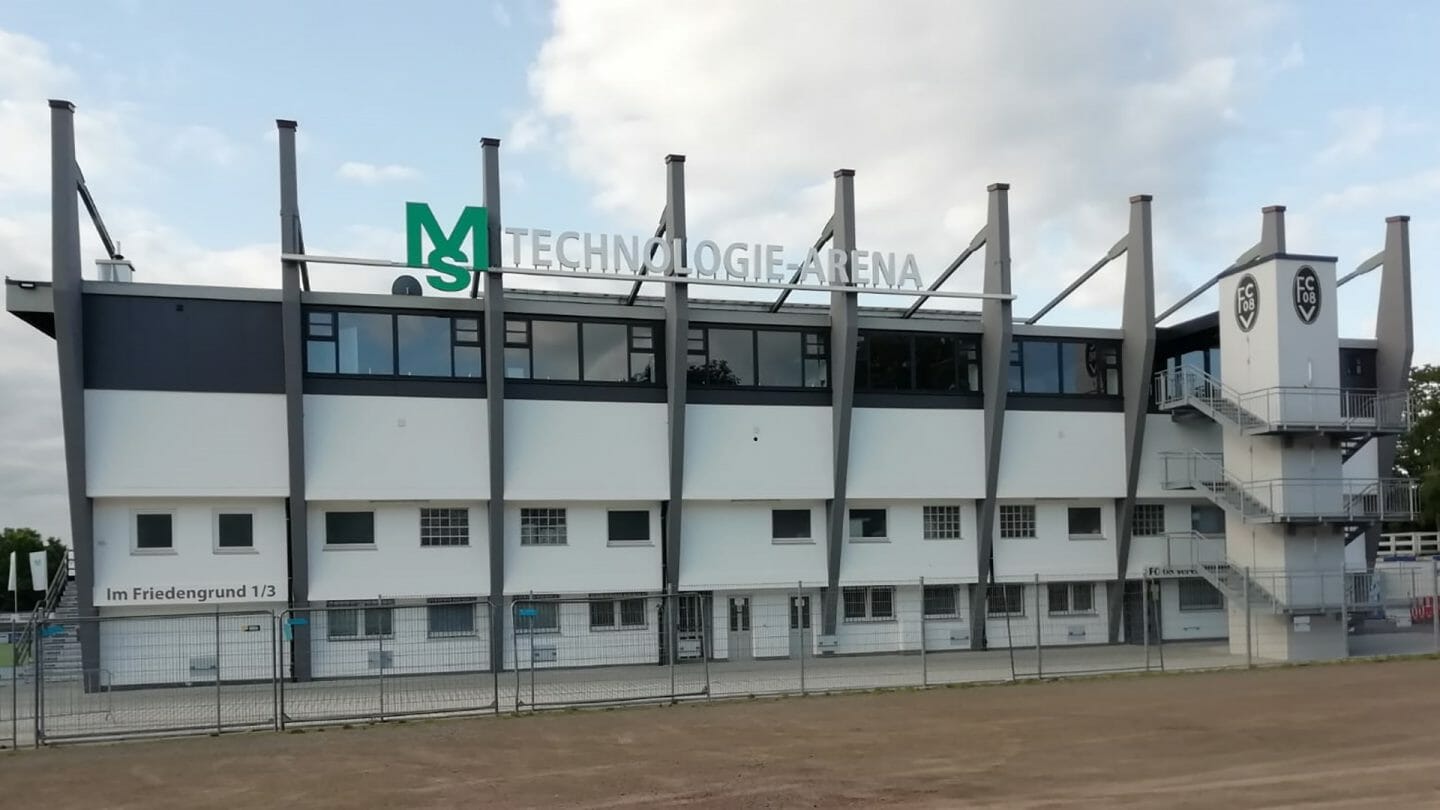 Außenansicht vom Villinger Stadion