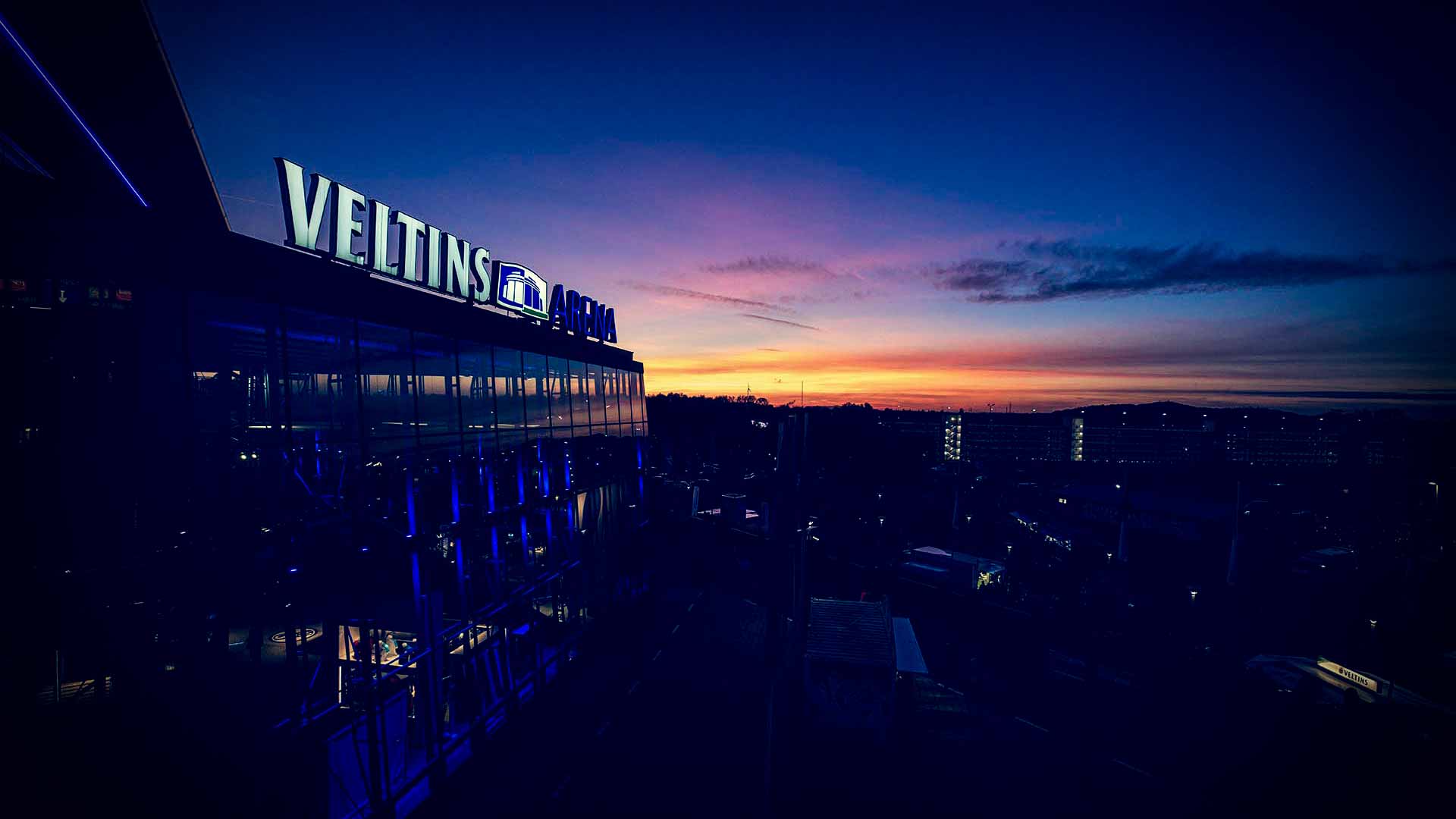 VELTINS-Arena_Sonnenuntergang