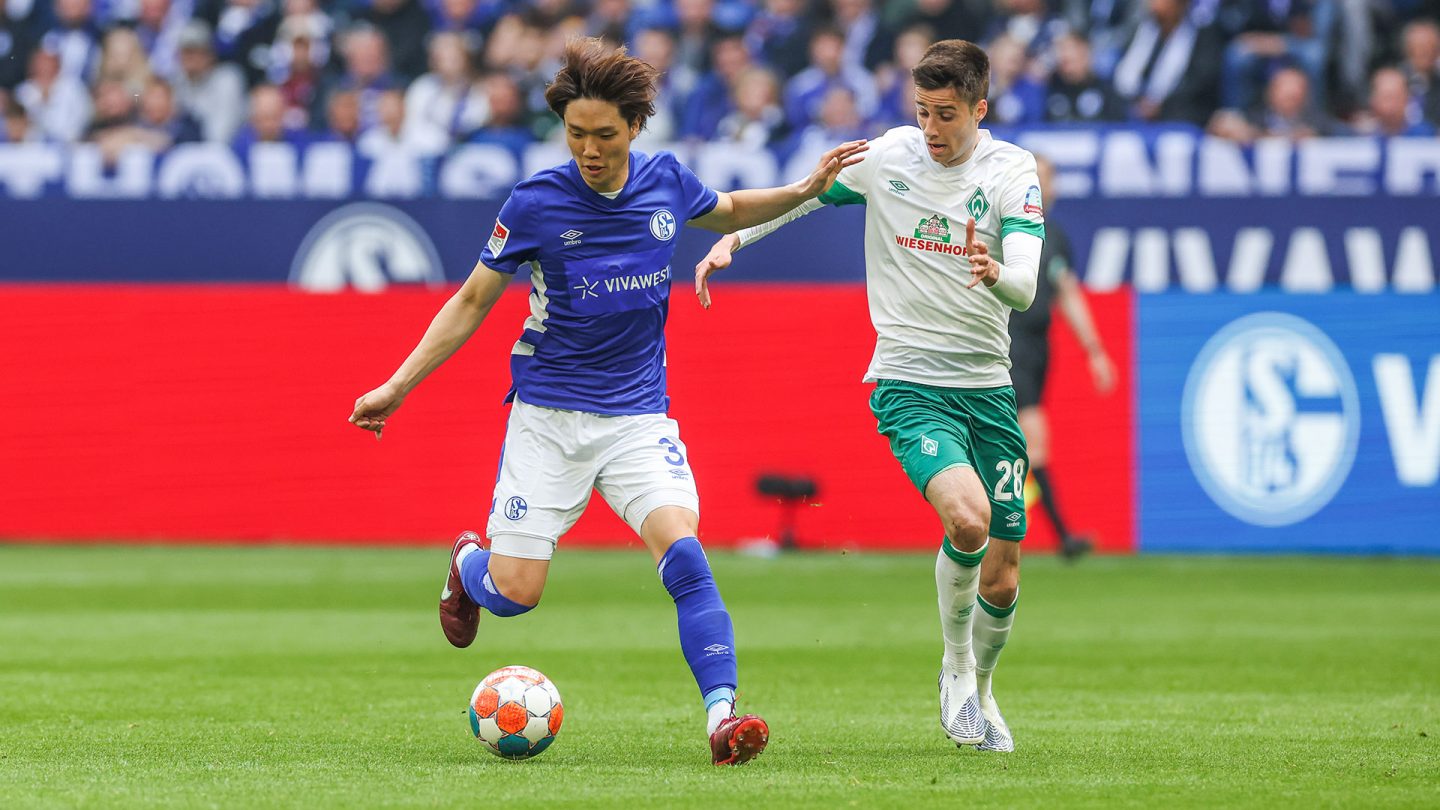 Niederlage im Spitzenspiel – Bremen trifft viermal auf Schalke