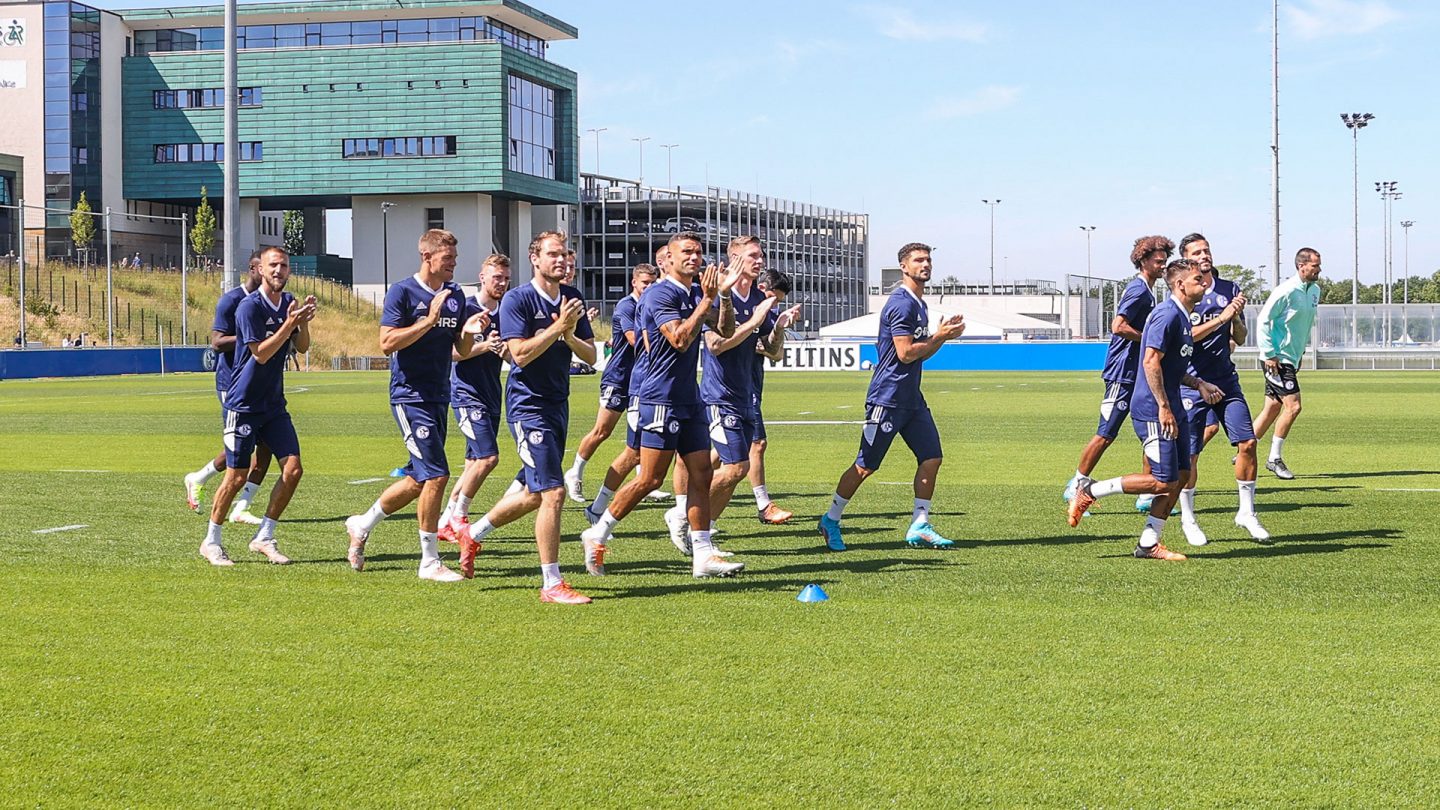 Trainingsauftakt auf Schalke