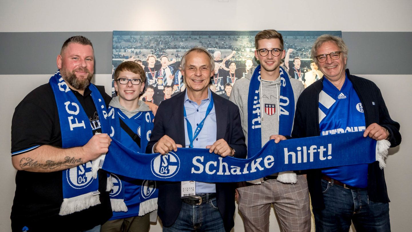 Herzenswünsche beim Spiel gegen den SC Freiburg