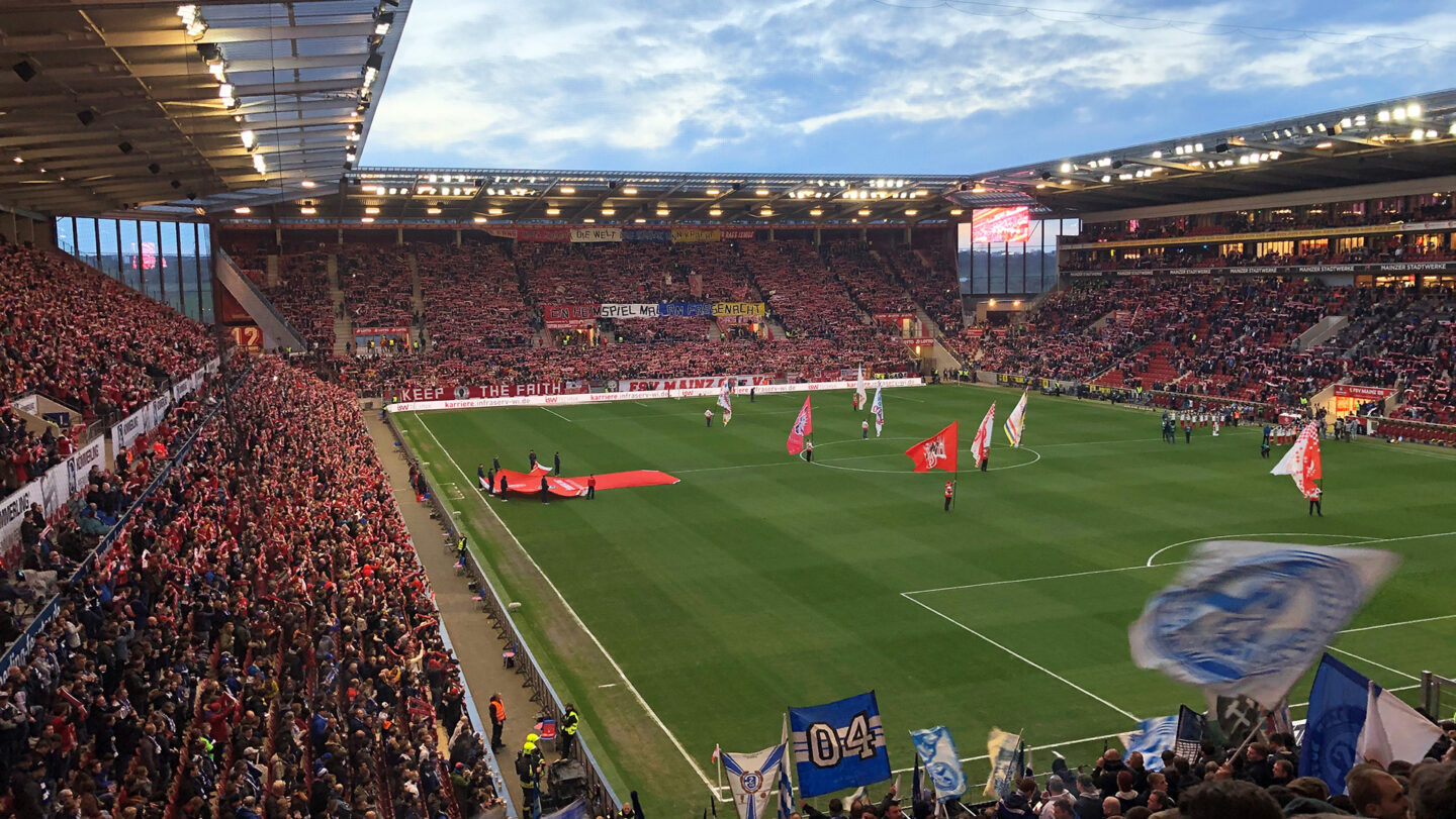 Blick aus dem Gästeblock