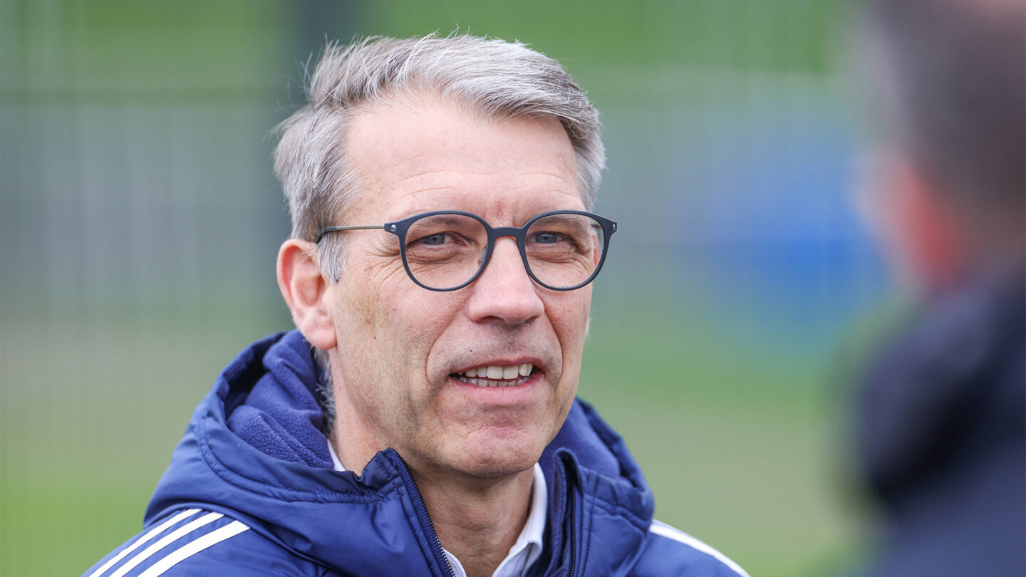 Peter Knäbel