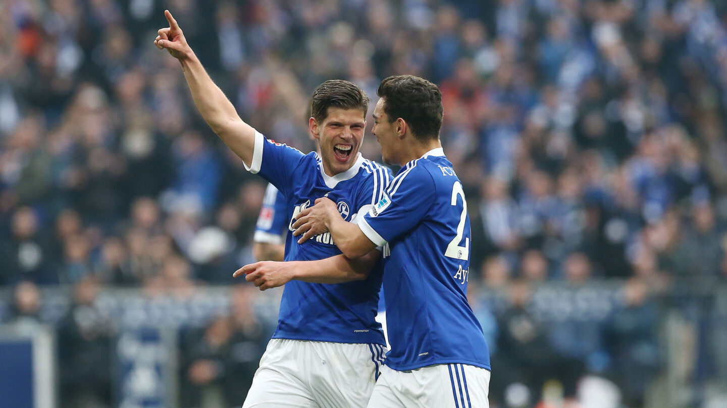 Klaas-Jan Huntelaar jubelt nach seinem Tor gegen Braunschweig