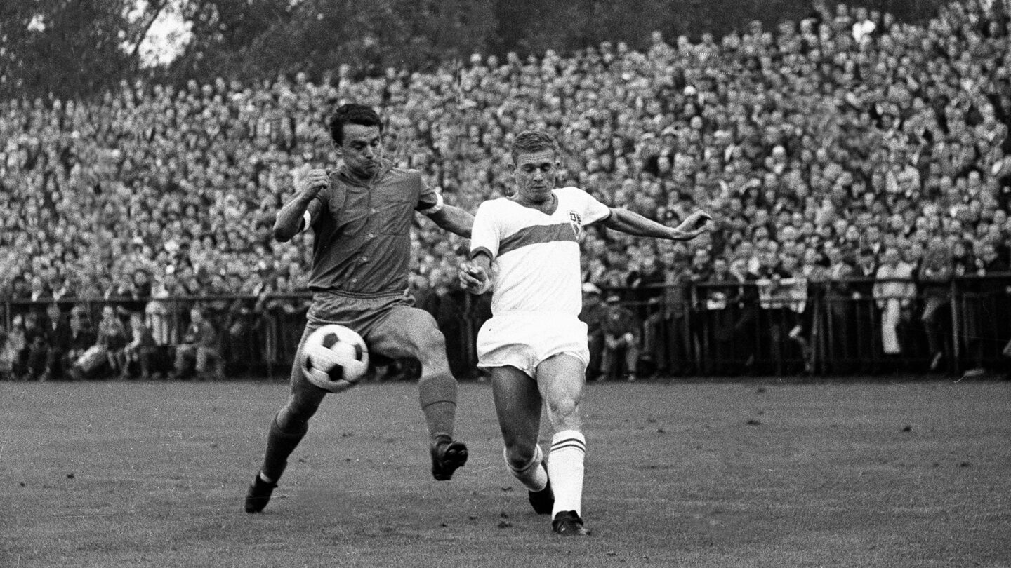 Rückpass: FC Schalke 04 - VfB Stuttgart 1963