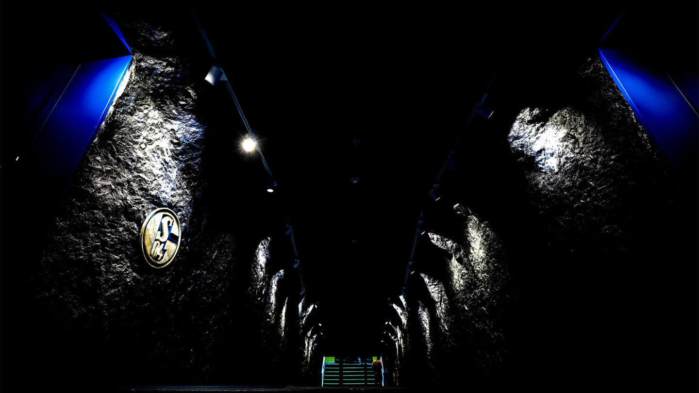 Spielertunnel auf Schalke