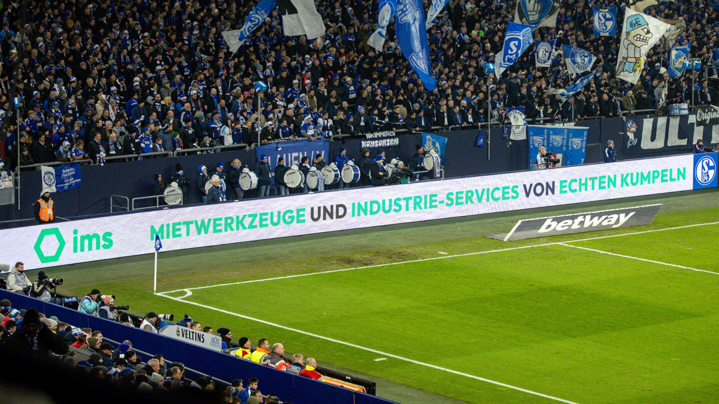 ims GmbH wird offizieller Sponsor des FC Schalke 04