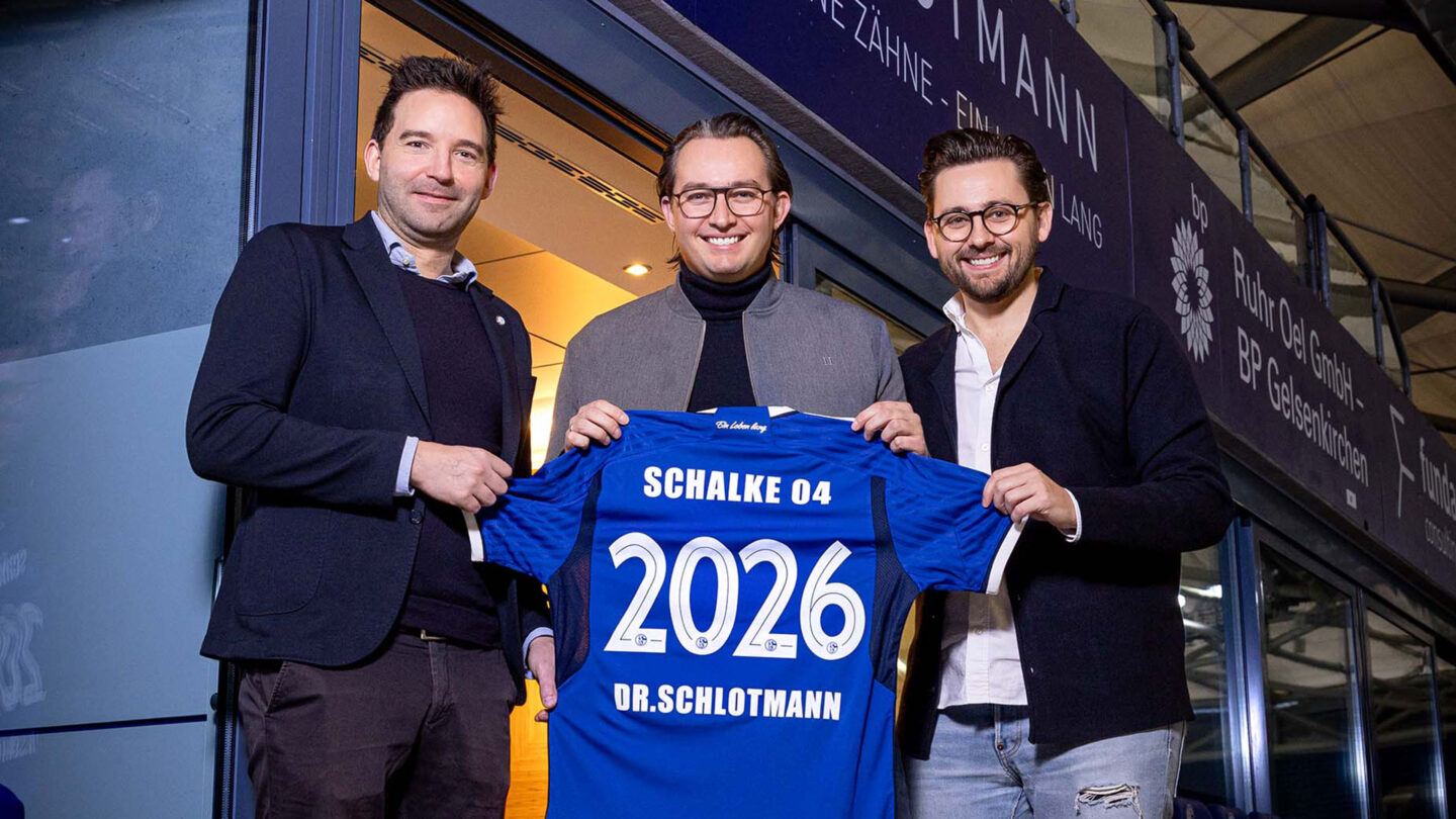 Dr. Schlotmann bleibt offizieller Zahnmedizinischer Partner des S04