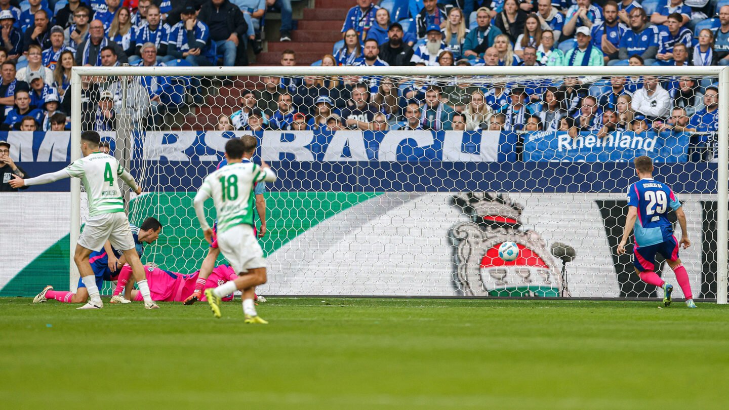 FC Schalke 04 - SpVgg Greuther Fürth