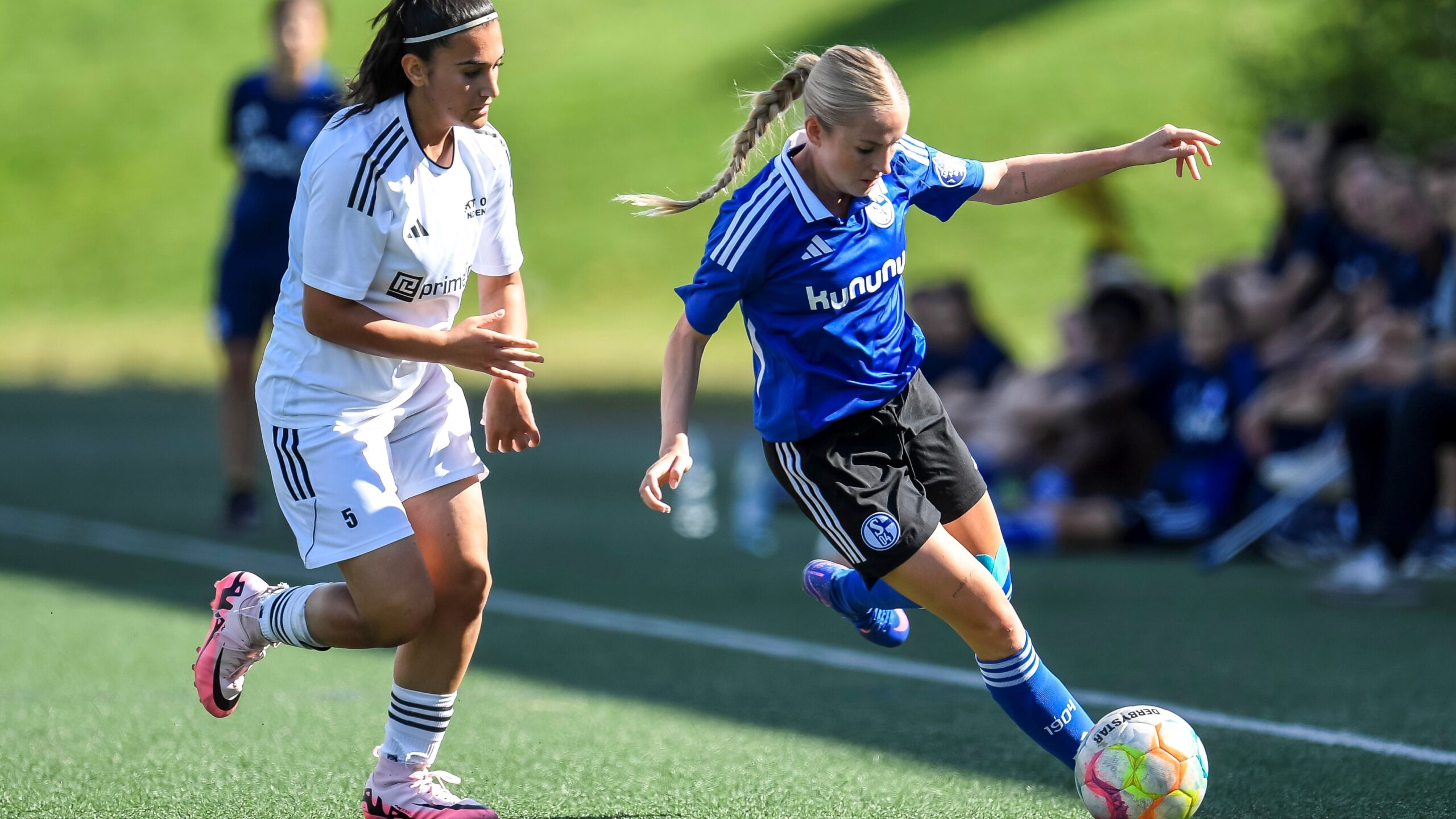 Nathalie Bollmann beim Spiel gegen den SVKT 07 Minden