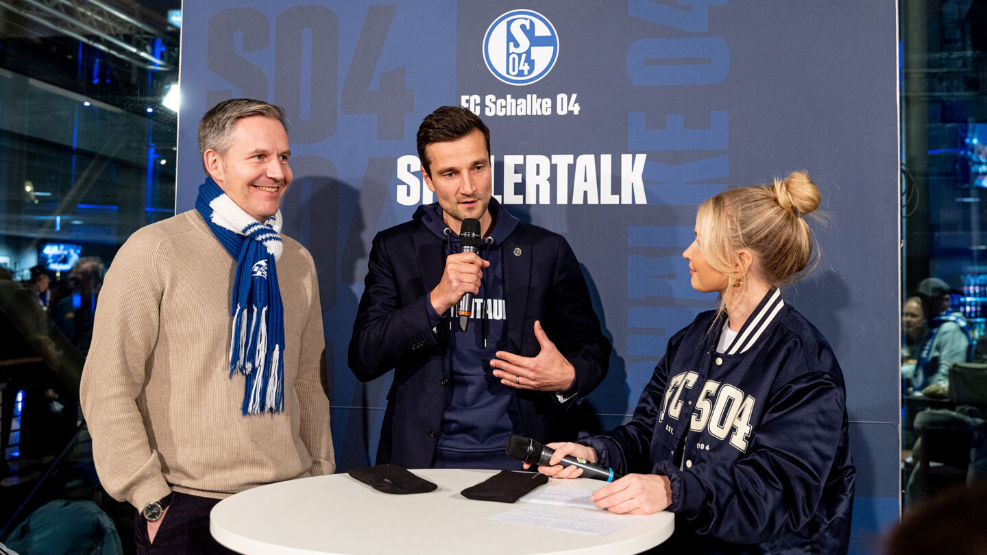 Axel Hefer und Matthias Tillmann im Auf Schalke eG-Talk vor dem Heimspiel gegen Magdeburg