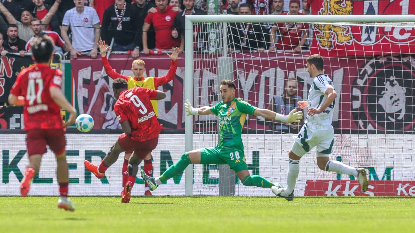 25-04-27-FCK-S04-RHR-7120