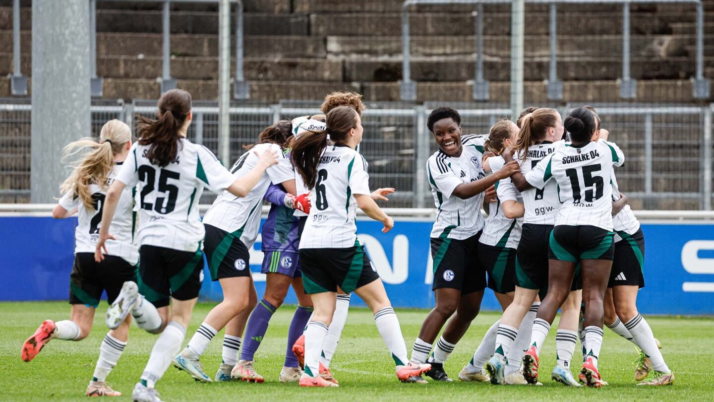 Team I jubelt im Halbfinale des Westfalenpokals