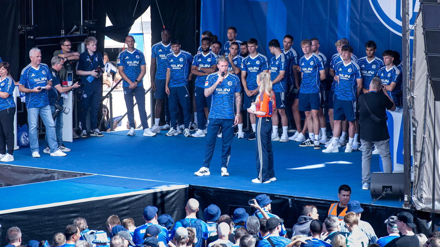 005-schalke-tach-2025