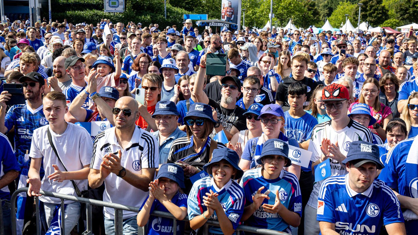 013-schalke-tach-2025