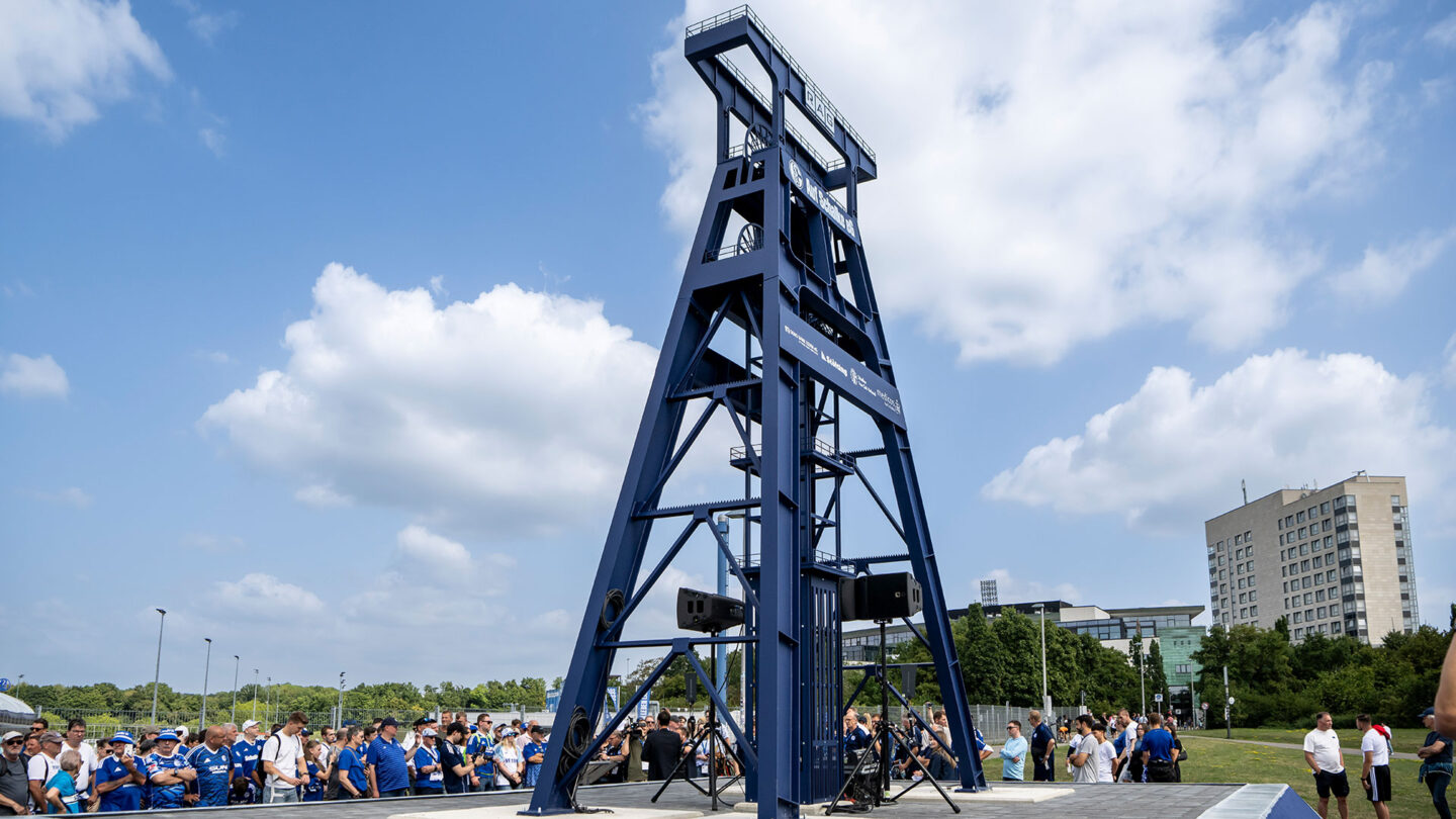 018-schalke-tach-2025