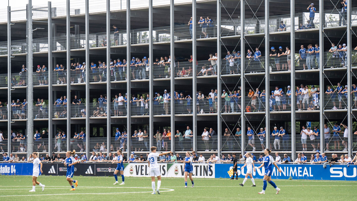 065-schalke-tach-2025