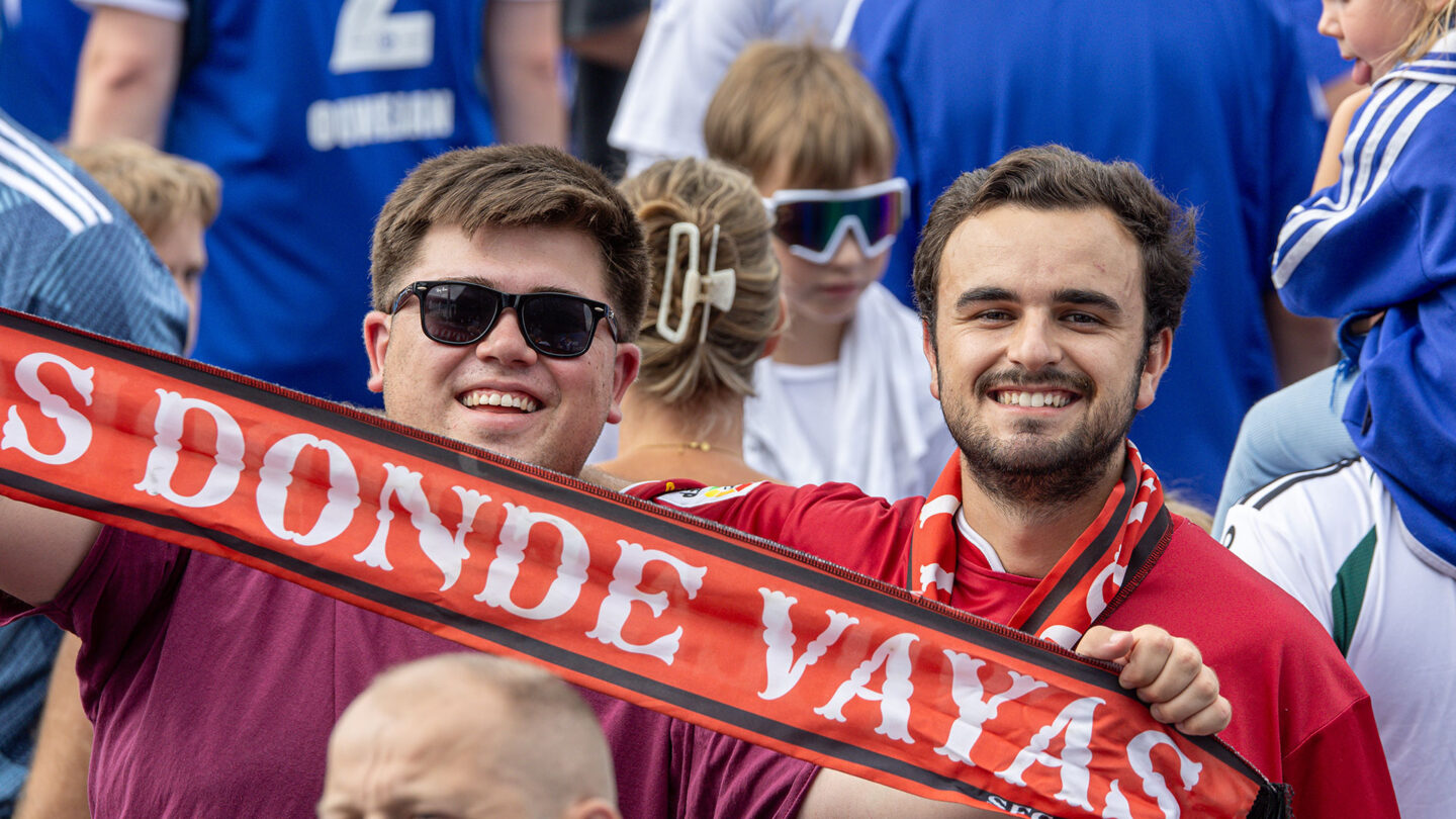 097-schalke-tach-2025