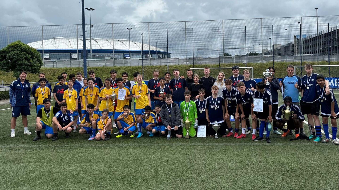 Viel Spaß hatten die Mannschaften beim ersten Inklusions-Cup auf Schalke.