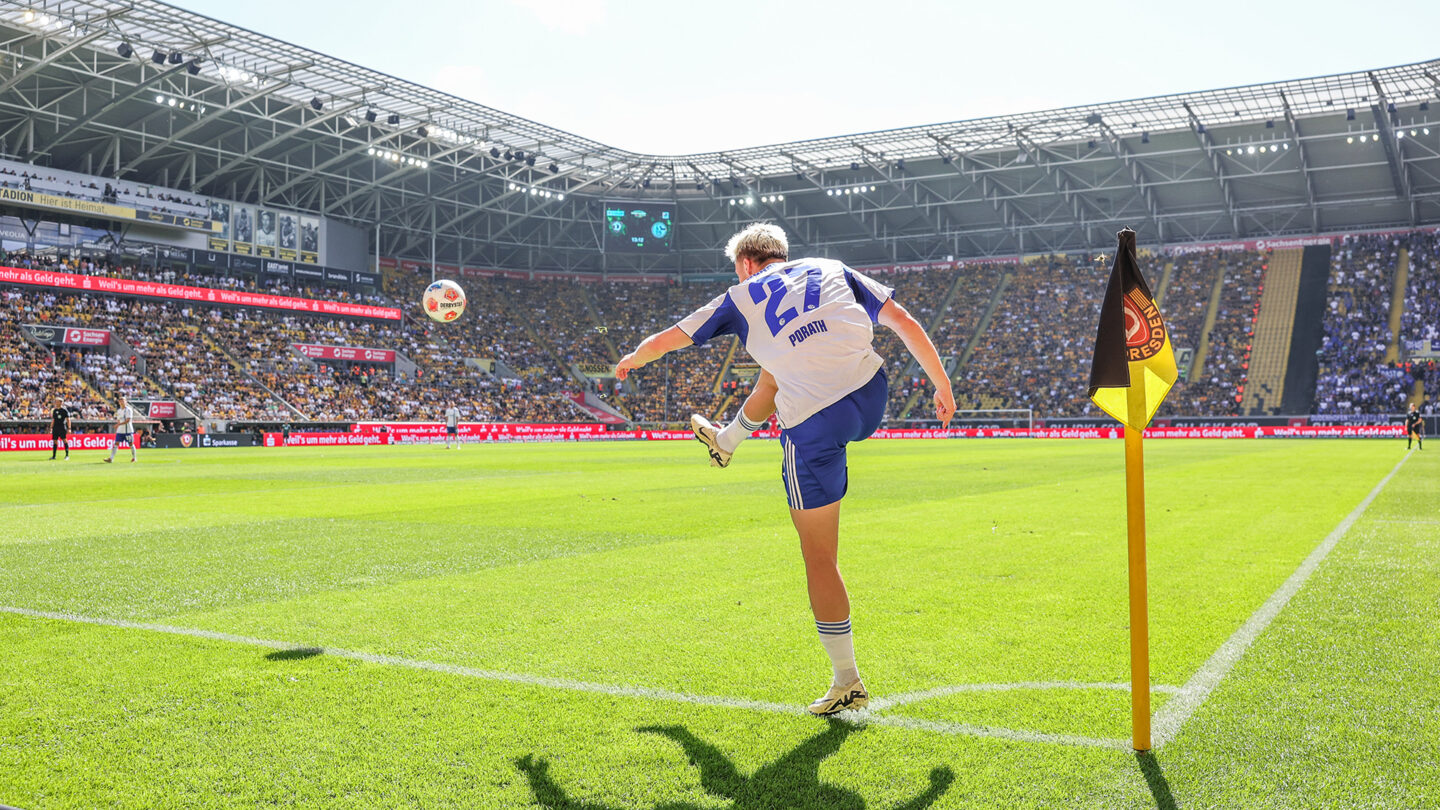 25-08-31-SGD-S04-8938