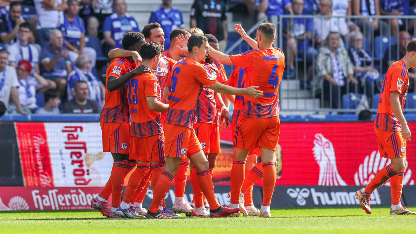 25-09-20-FCM-S04-9887