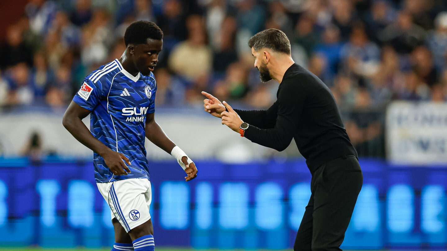 FC Schalke 04 - Holstein Kiel