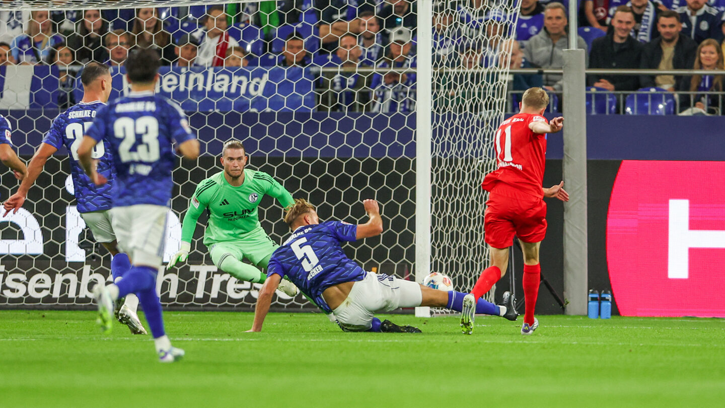 FC Schalke 04 - Holstein Kiel