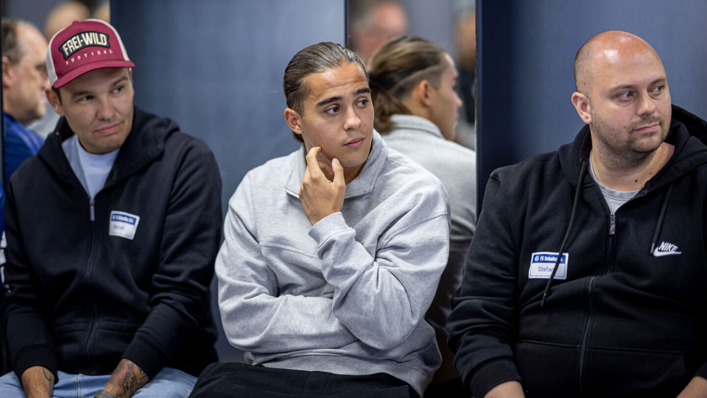 250915_Fußballfans-im-Training-3