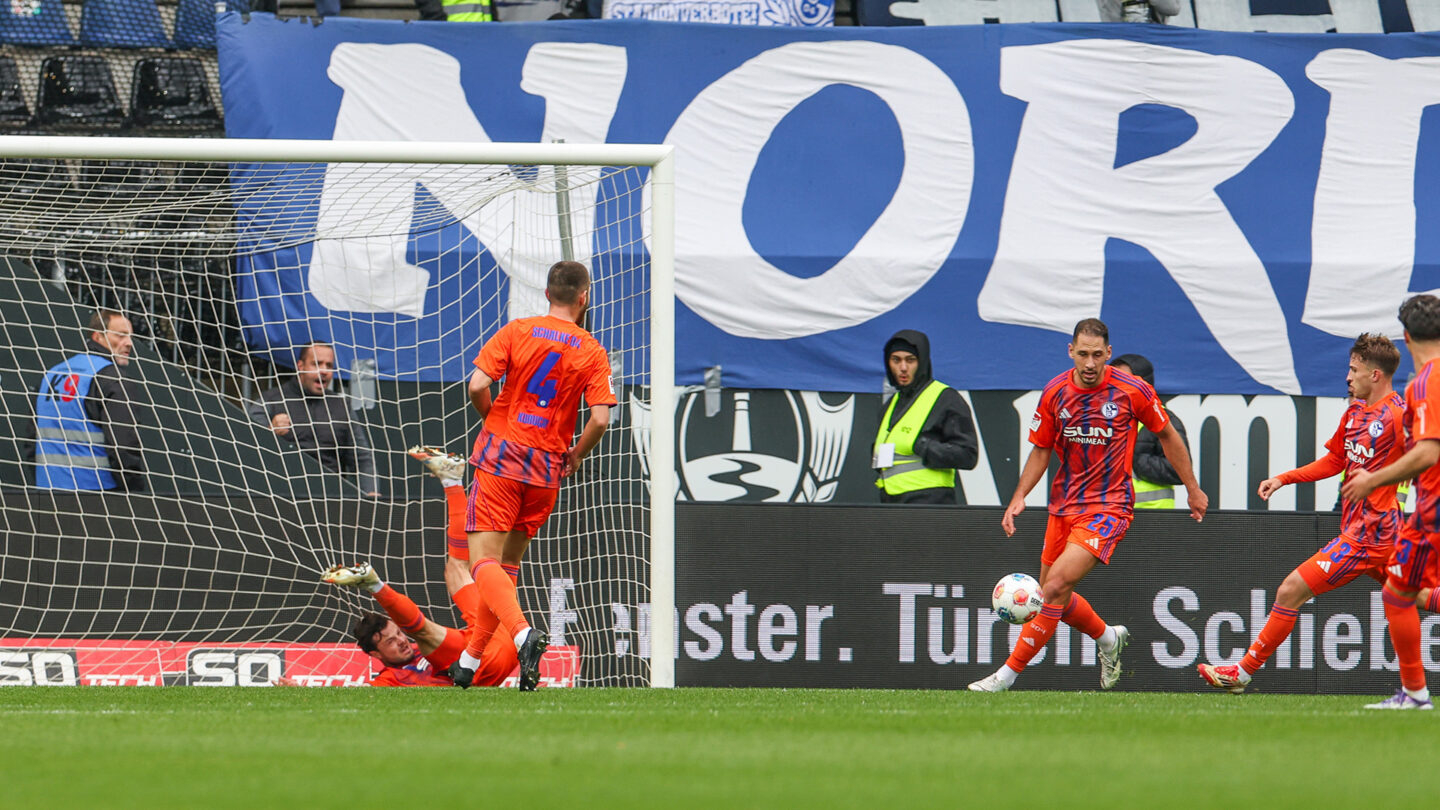 25-10-05-DSC-S04-2666