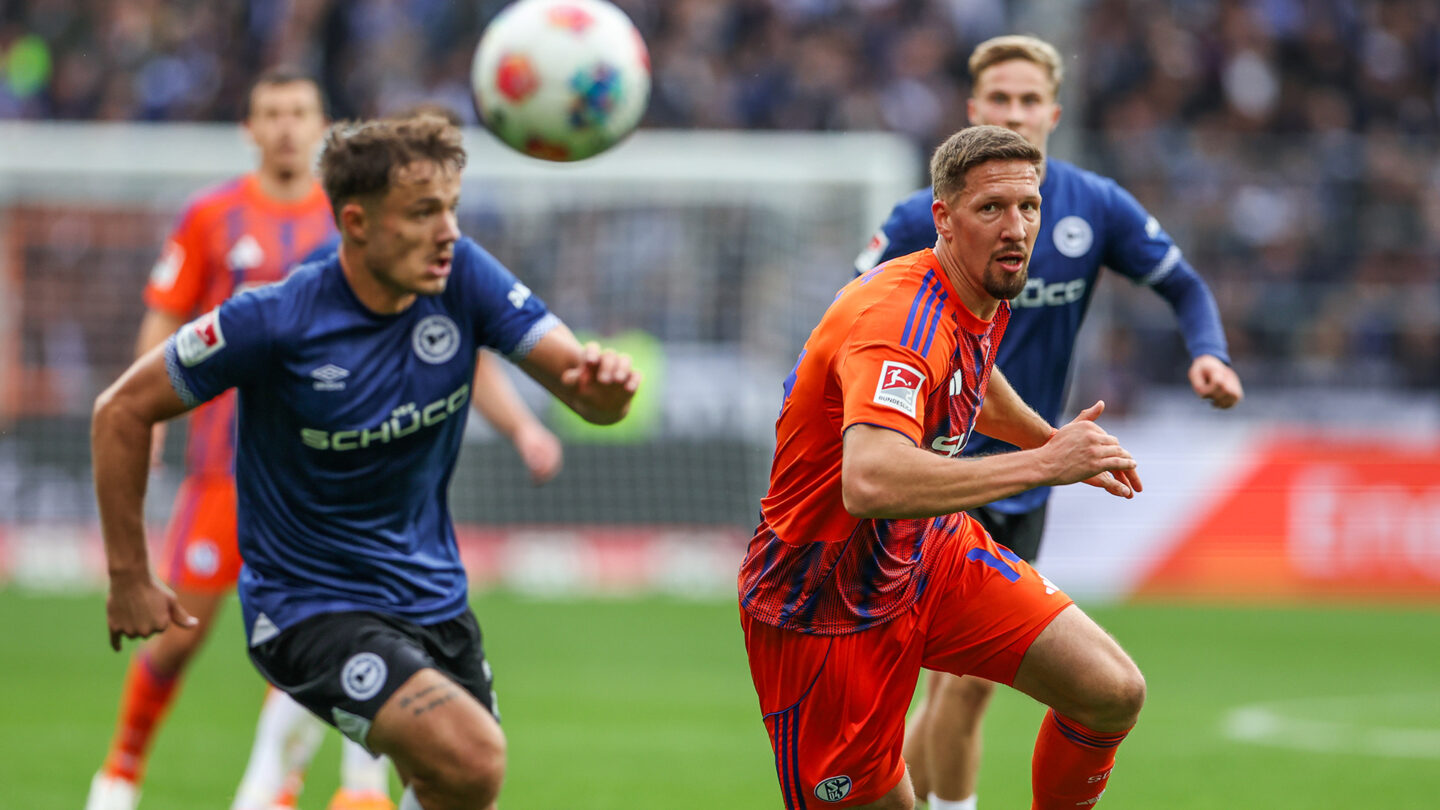 25-10-05-DSC-S04-3092