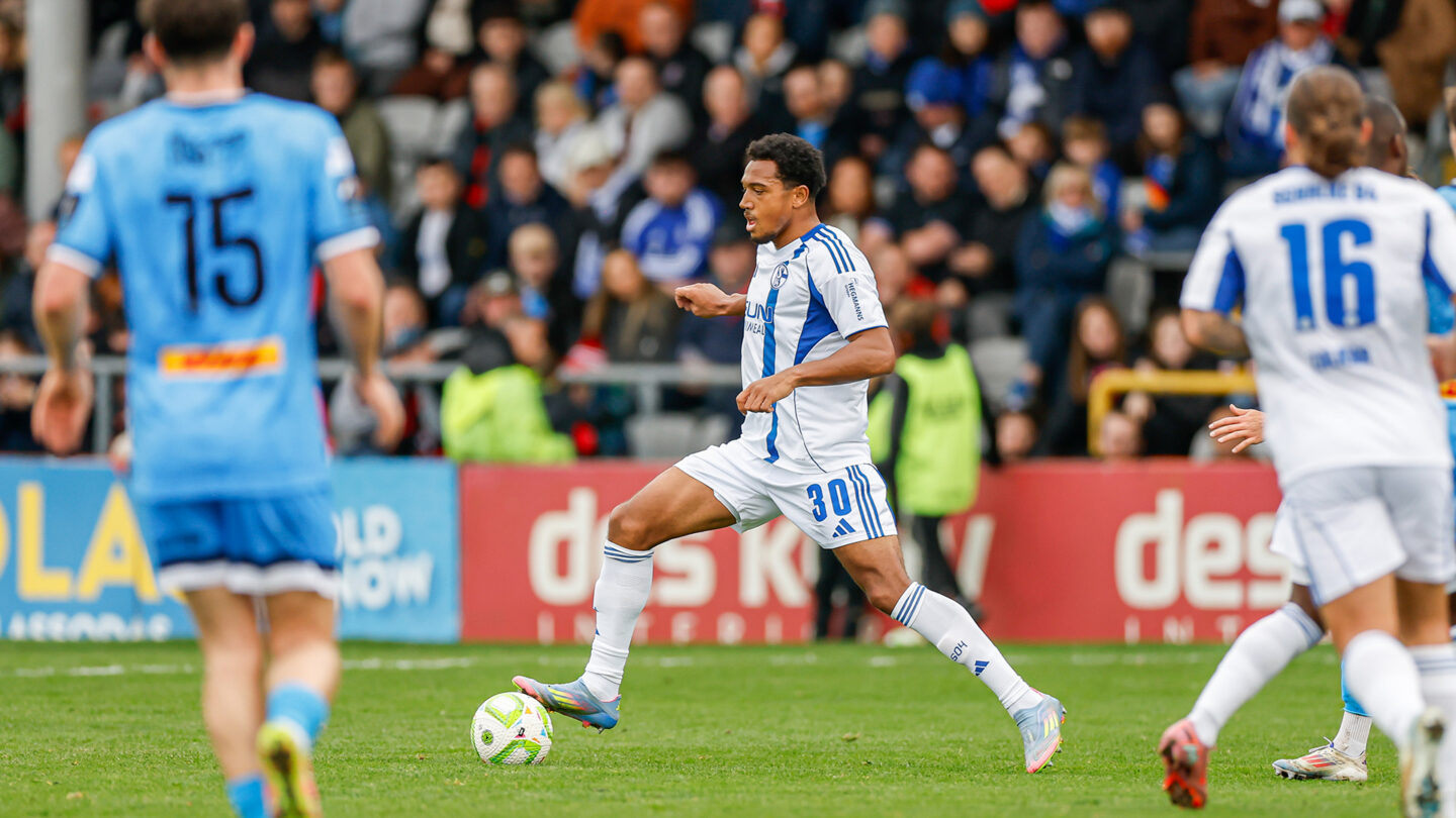 251011-BFC_S03-KR_1592