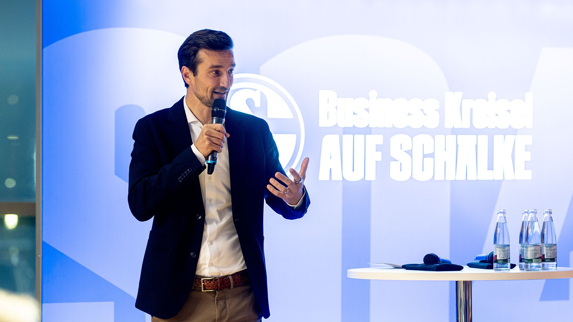 251028-Business-Kreisel_B5A8205_189