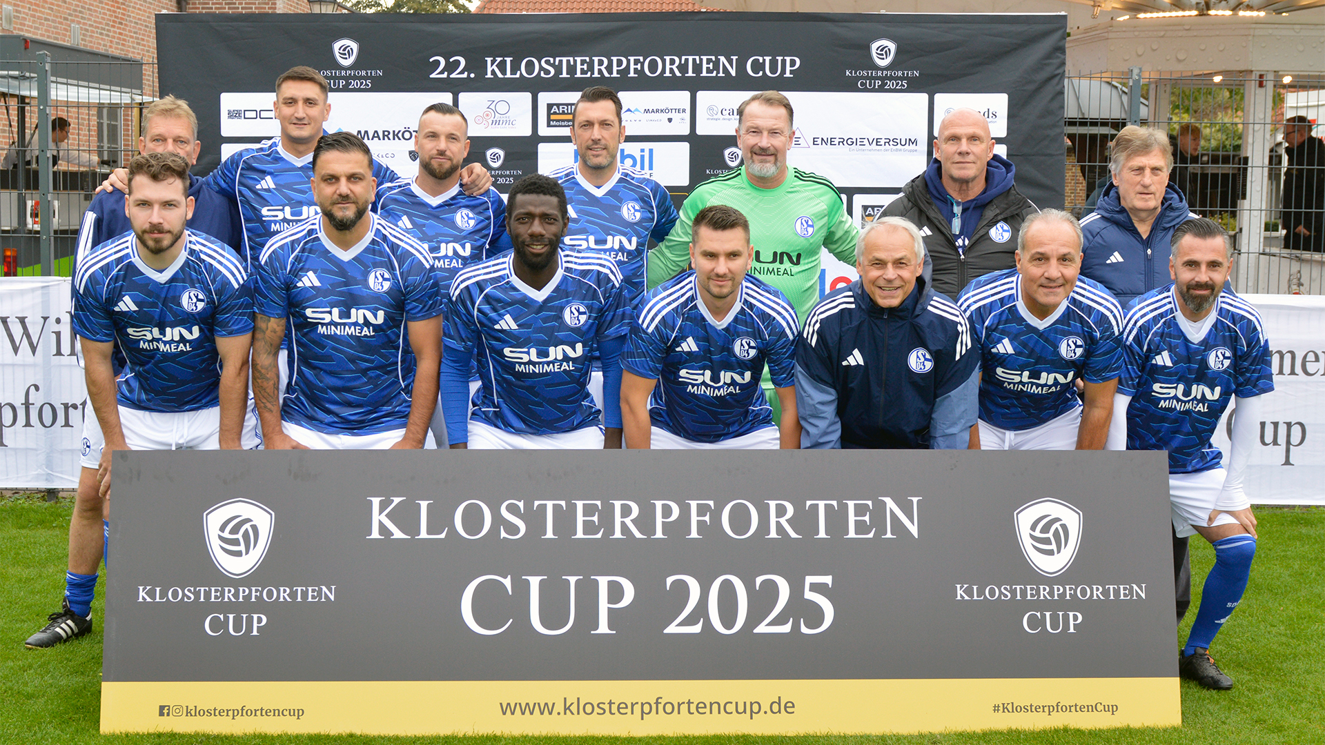 251007_T11_Klosterpforte_Mannschaftsfoto