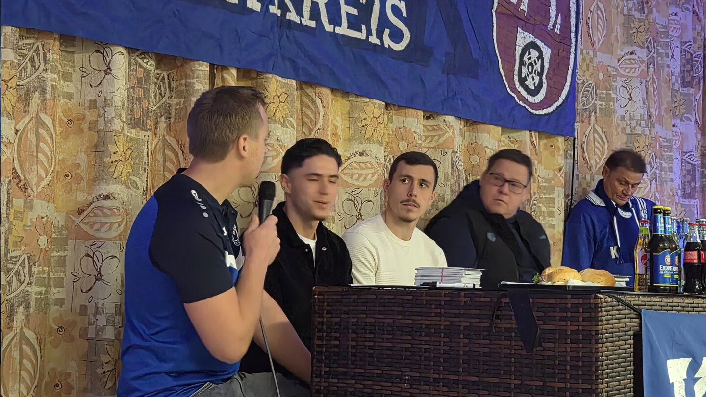 251201_Spielerempfang_06_Bad_Essen