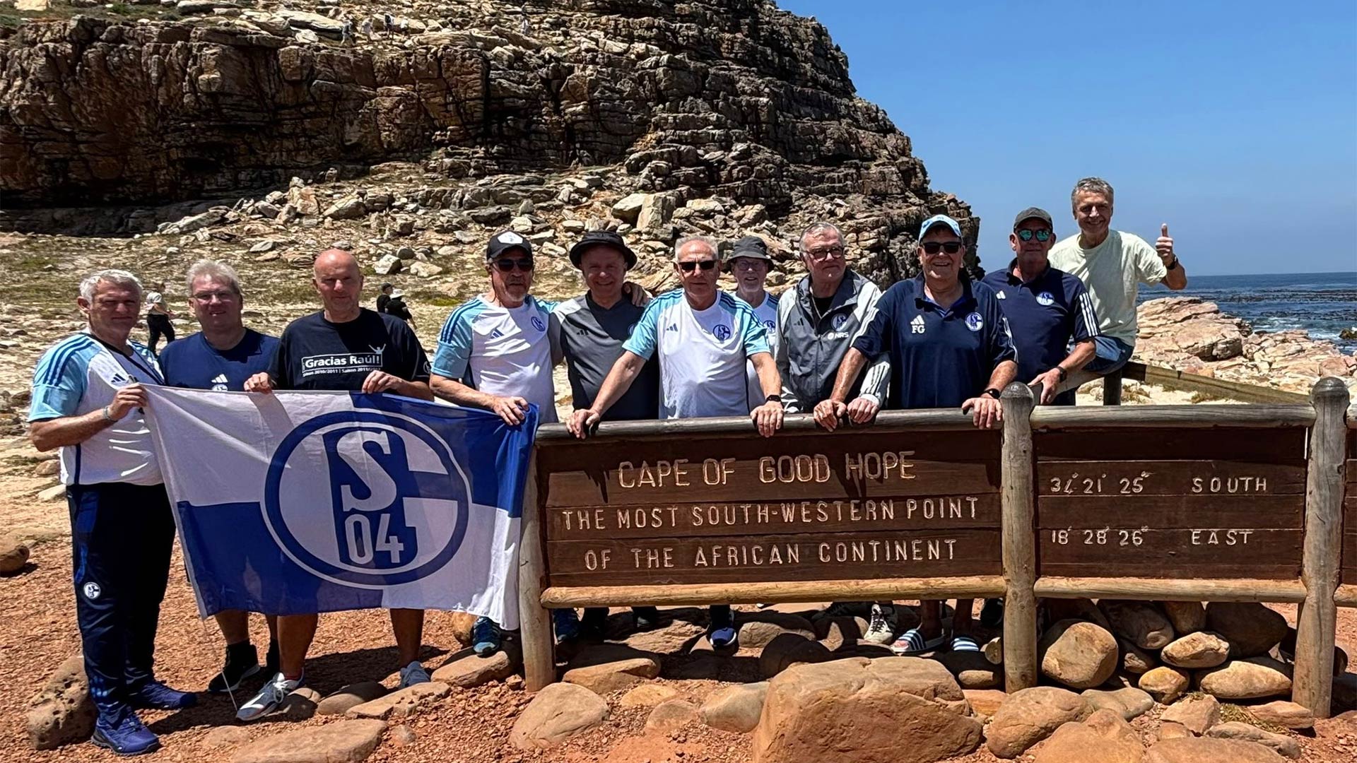 251217_WalkingFootball2