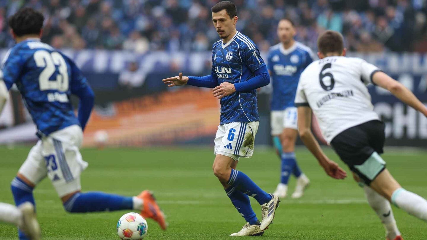 26-01-25-S04-FCK-7700