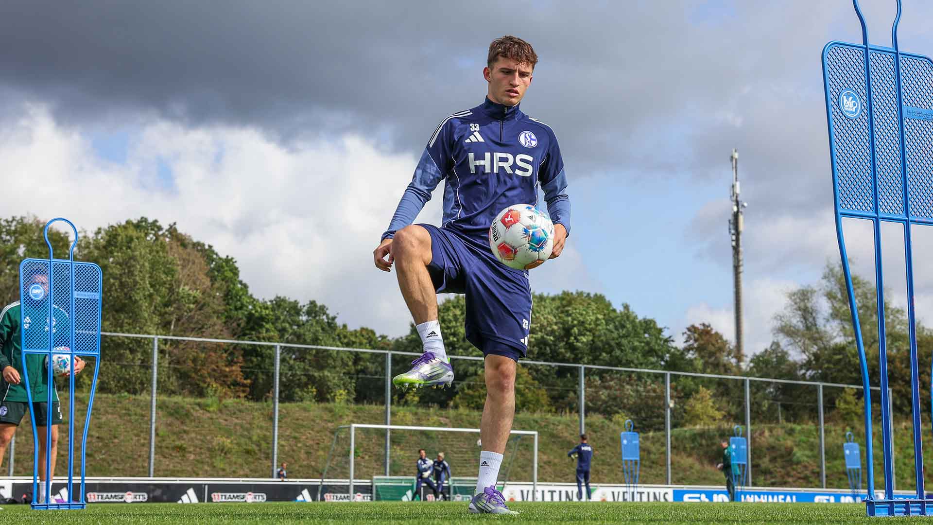 25-09-11-S04-TR-2975