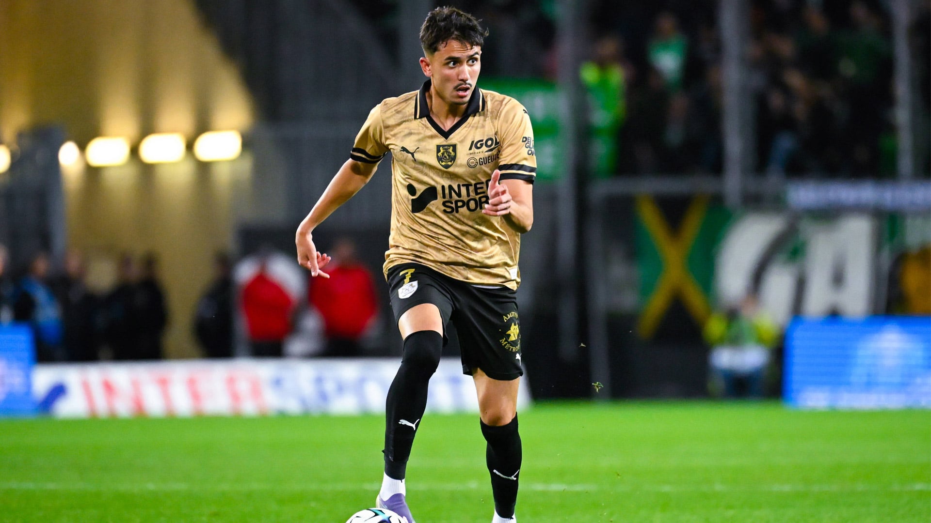 20260420-Ilyes-Hamache