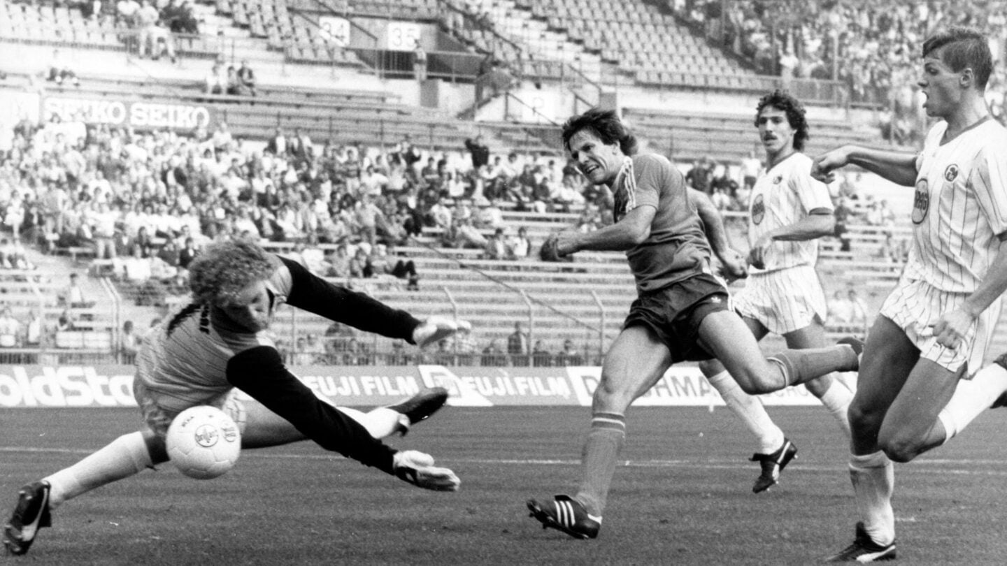 Olaf Thon wird 60: Vom 6:6-Helden zum Schalker Vereinsidol — image 5