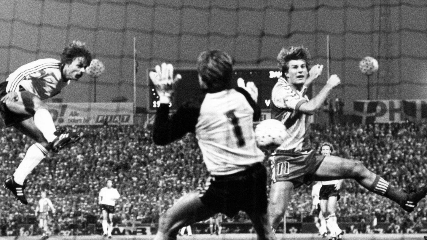 Olaf Thon wird 60: Vom 6:6-Helden zum Schalker Vereinsidol — image 4
