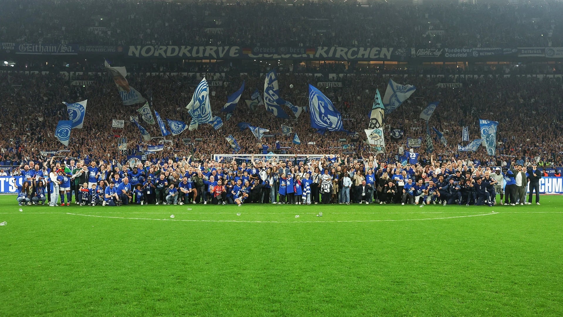 Schalke 04 vender tilbage til Bundesligaen: Muslics kontrakt forlænges automatisk til 2028 — image 5